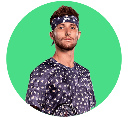Corentin Moutet para vencer