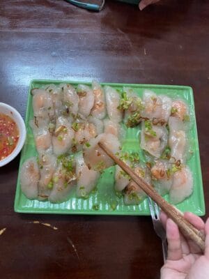 Nấu ăn là việc được nhiều chị em hưởng ứng nhất trong thời kỳ giãn cách.