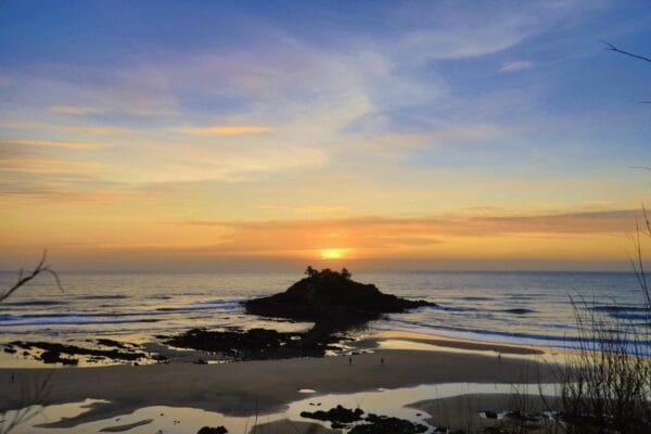 Hoàng hôn trên Đảo Hòn Bà Vũng Tàu