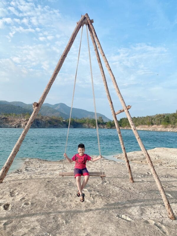 Hồ Đá Xanh Vũng Tàu: Khám phá 'Tuyệt Tình Cốc' với 1001 góc sống ảo đẹp mê ly!