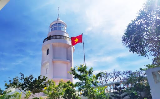 Ngọn Hải Đăng Vũng Tàu là ngọn hải đăng lâu đời nhất Việt Nam