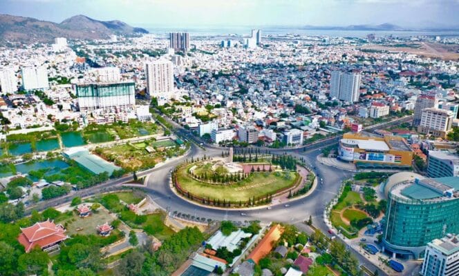 Vòng xoay Đài liệt sĩ Vũng Tàu là vòng xoay lớn nhất Đông Nam Á