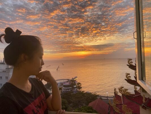 Lightroom coffee - Toạ độ ngắm hoàng hôn đẹp ở Vũng Tàu