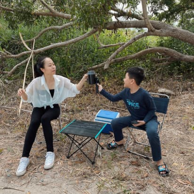 Bàn ghế xếp gấp gọn