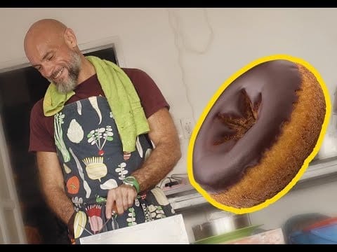 Chủ tiệm bánh donut Nga