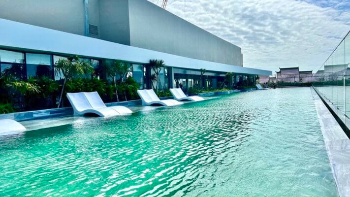 hồ bơi The Sóng
