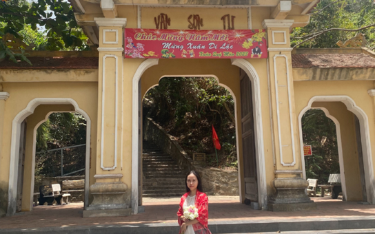 Vân Sơn Tự (Chùa Núi Một) - Ngôi chùa duy nhất trên đảo