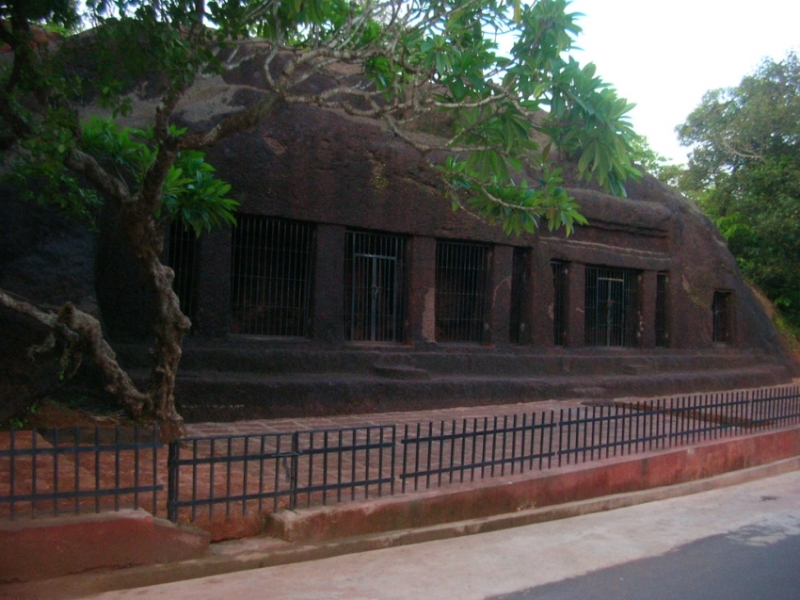 Arvalem Cave - Caves in Goa