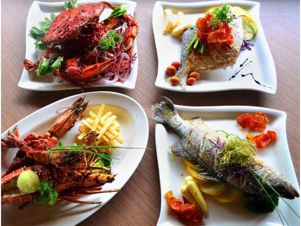 Try the best seafood in goa