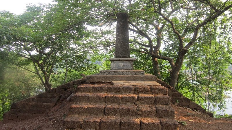 Nanuz Fort