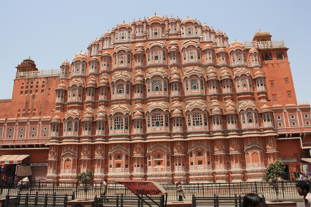 Hawa Mahal, Jaipur - Best Palace in Rajasthan