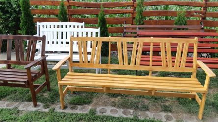 Minőségi ,,Akciós"Fa Kerti Pad a gyártótól
