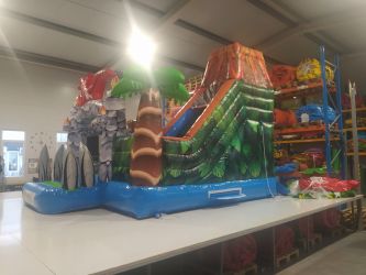  Eladó Dínó Csúszdás Ugráló