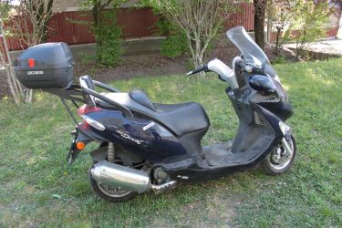 Kymco Grand Dink 250