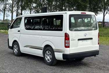 2023 Toyota Hiace 4x2