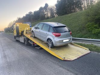 Autómentés Budapest I. kerület – 0–24 autómentő szolgáltatás