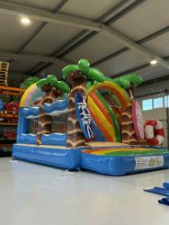 Eladó Strand Csúszdás Ugráló