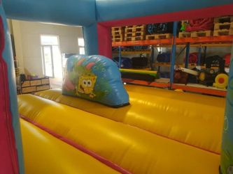 Eladó Spongya Csúszdás Ugráló