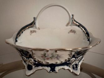 Antik CROWN Regál finom porcelánszett eladó magánszemélytől 