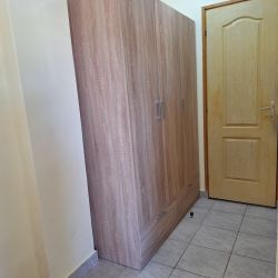 Kiadó Dunaharasztiban 1 szobás  Ház