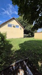 Tanya családi házzal 6314 nm területtel