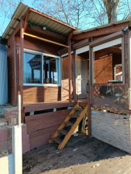 Horgásztanya eladó saját stéggel és csónakkal