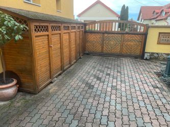 Kerti kiskapu és tolókapu eladó illetve egy fatároló