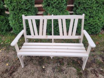 Minőségi ,,Akciós"Fa Kerti Pad a gyártótól