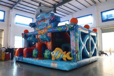 Eladó Tengervilág Csúszdás Ugrálóvár