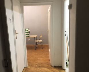 Gellérthegy lábánál Sashegyre néző, 2 erkélyes lakás kiadó