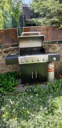 Kerti grill 5+1 gázos égővel