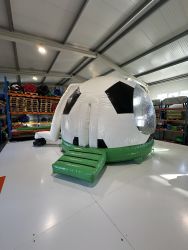 Eladó Football Globe