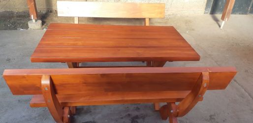 Masziv fa kerti bútor, sörpad garnitúra a gyártótól 