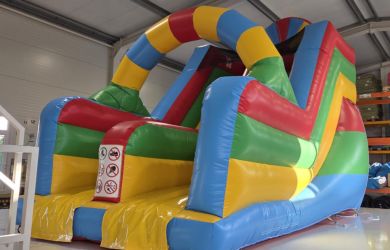 Eladó Szivárványos Csúszda