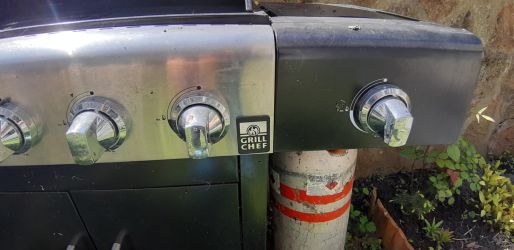 Kerti grill 5+1 gázos égővel