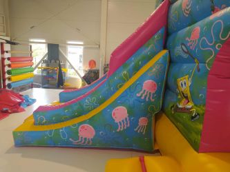 Eladó Spongya Csúszdás Ugráló