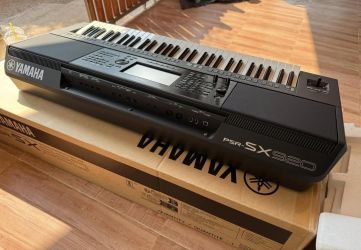 Yamaha Genos2 76-key, Yamaha PSR-SX920, Yamaha MONTAGE M8X 