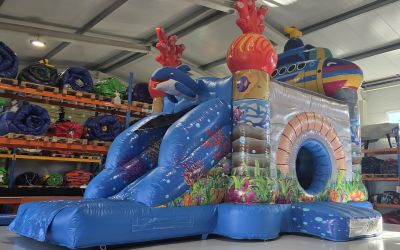 Eladó Tengeralattjáró Csúszdás Ugráló