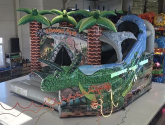  Eladó Dínópark Csúszdás Ugrálóvár