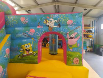 Eladó Spongya Csúszdás Ugráló