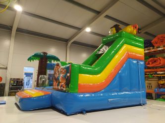 Eladó Oroszlán Csúszdás Ugráló