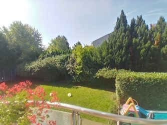 Eladó egy modern, 67 m2 -es, TERASZOS, ÚSZÓMEDENCÉS lakás