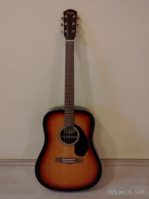 Gitár és tok eladó