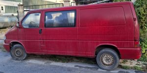 Volkswagen Transporter Mixto 2.5TDI eladó. Érdeklődni lehet: 06306631962