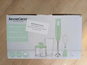 Turmixgép, botmixerrel és habverővel