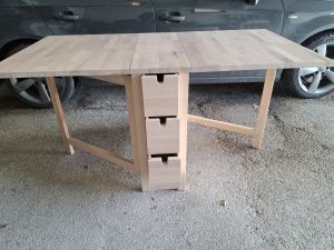Hibátlan, alig használt többfunkciós nyírfa asztal