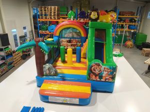 Eladó Oroszlán Csúszdás Ugráló