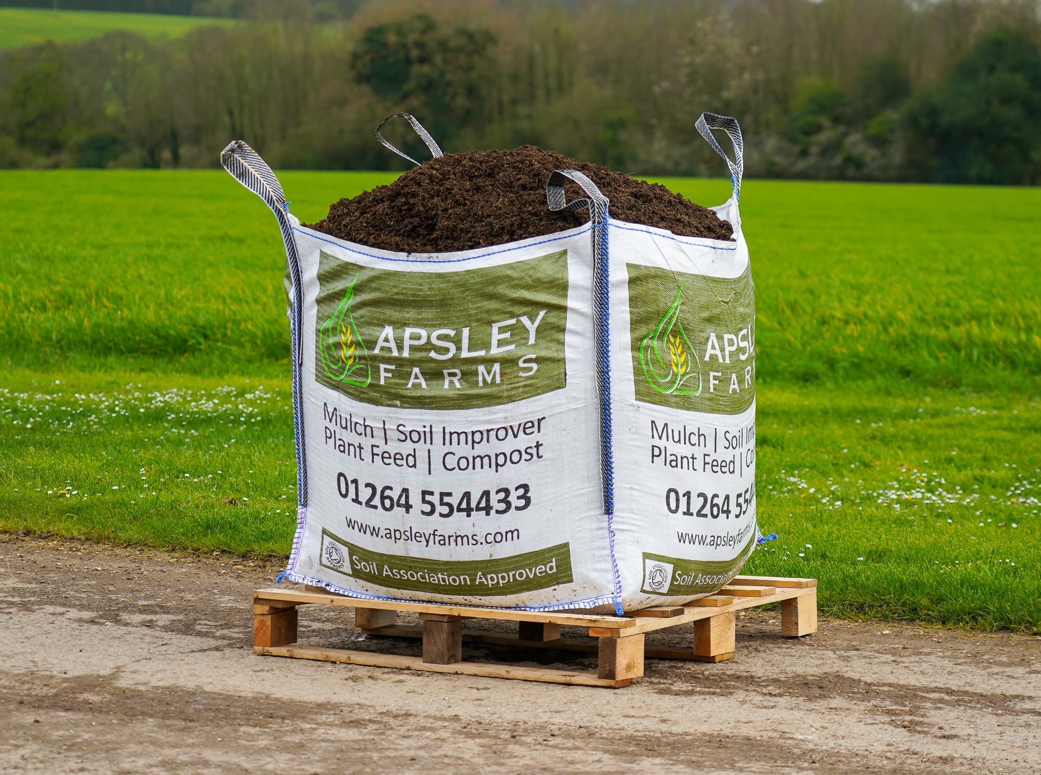 Soil Improving Mulch bags (nationwide pallet delivery)