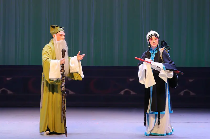 A scene from The Lute Story