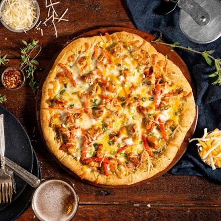 Corn cheese chicken pizza- large
